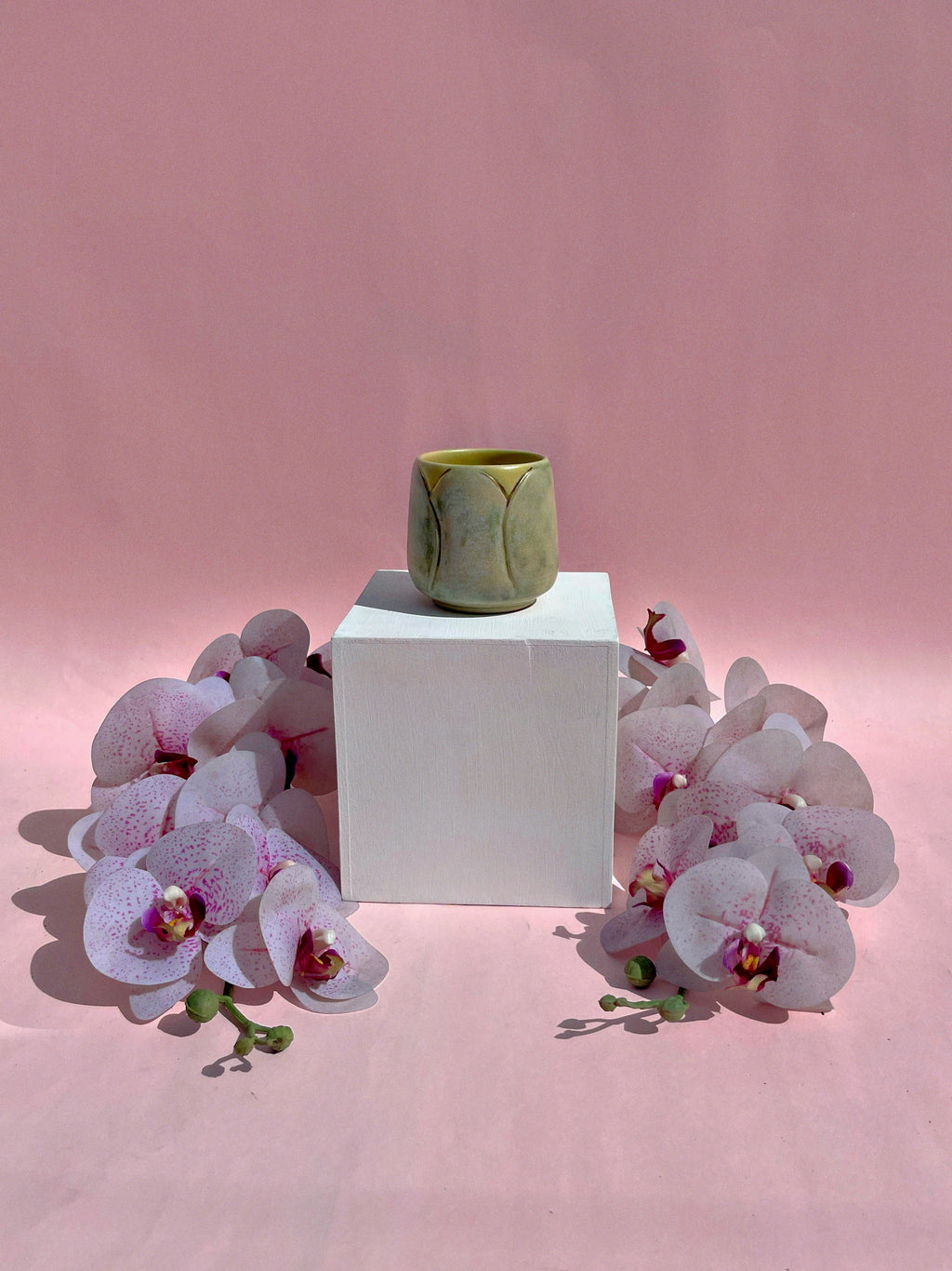 Golden Light Bud Mug