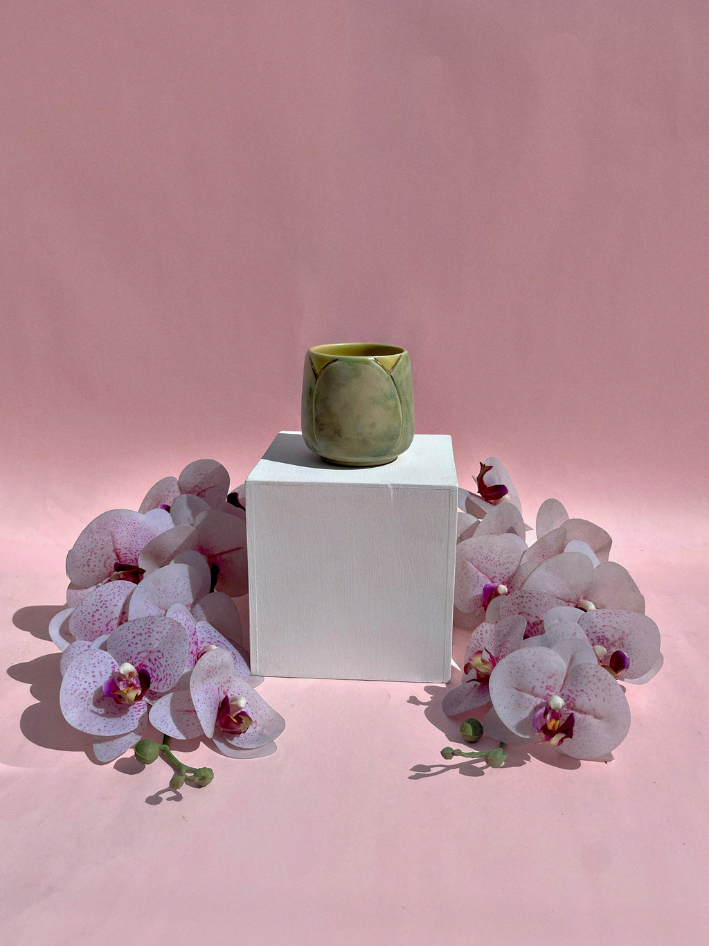 Golden Light Bud Mug