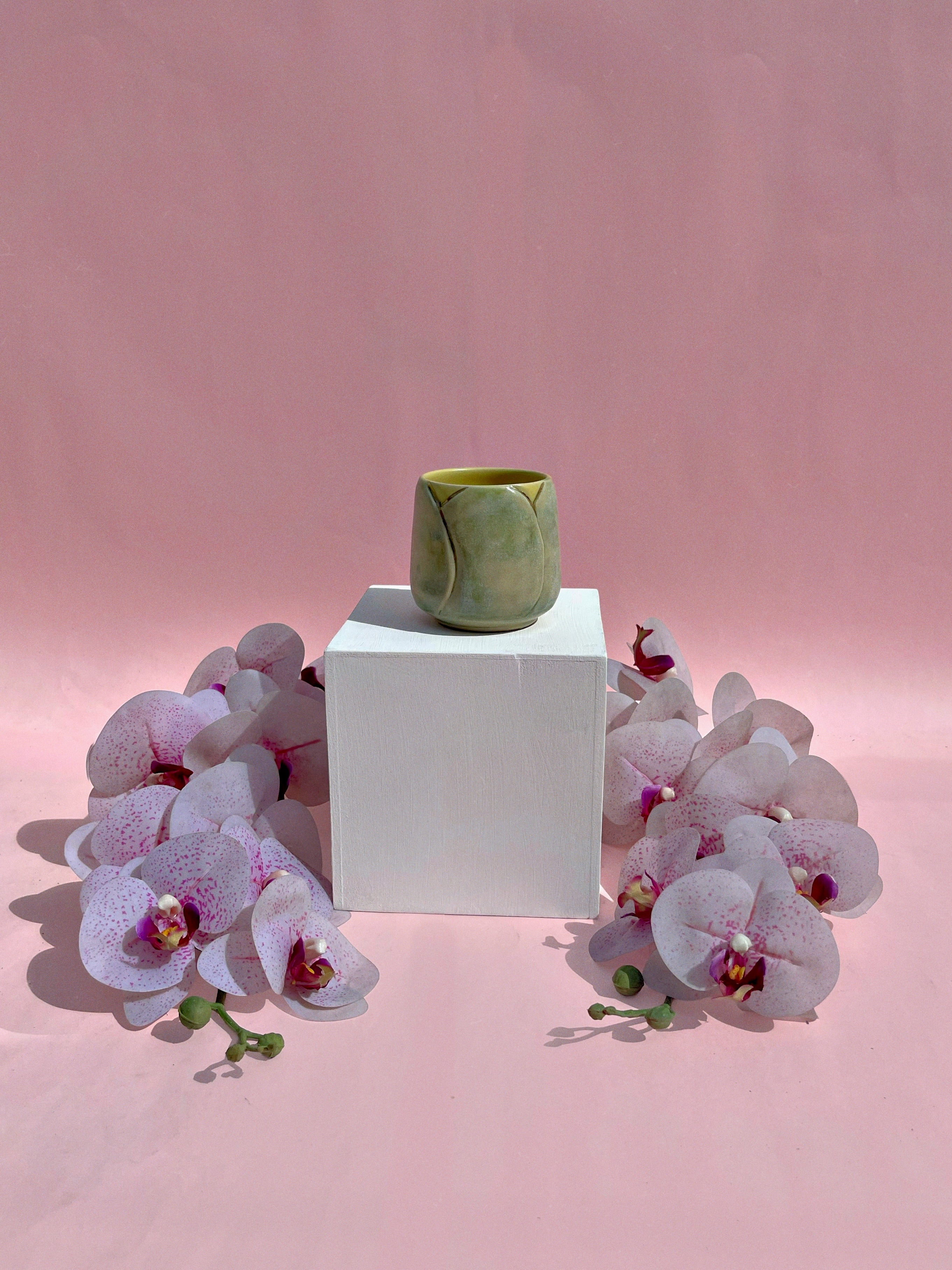 Golden Light Bud Mug