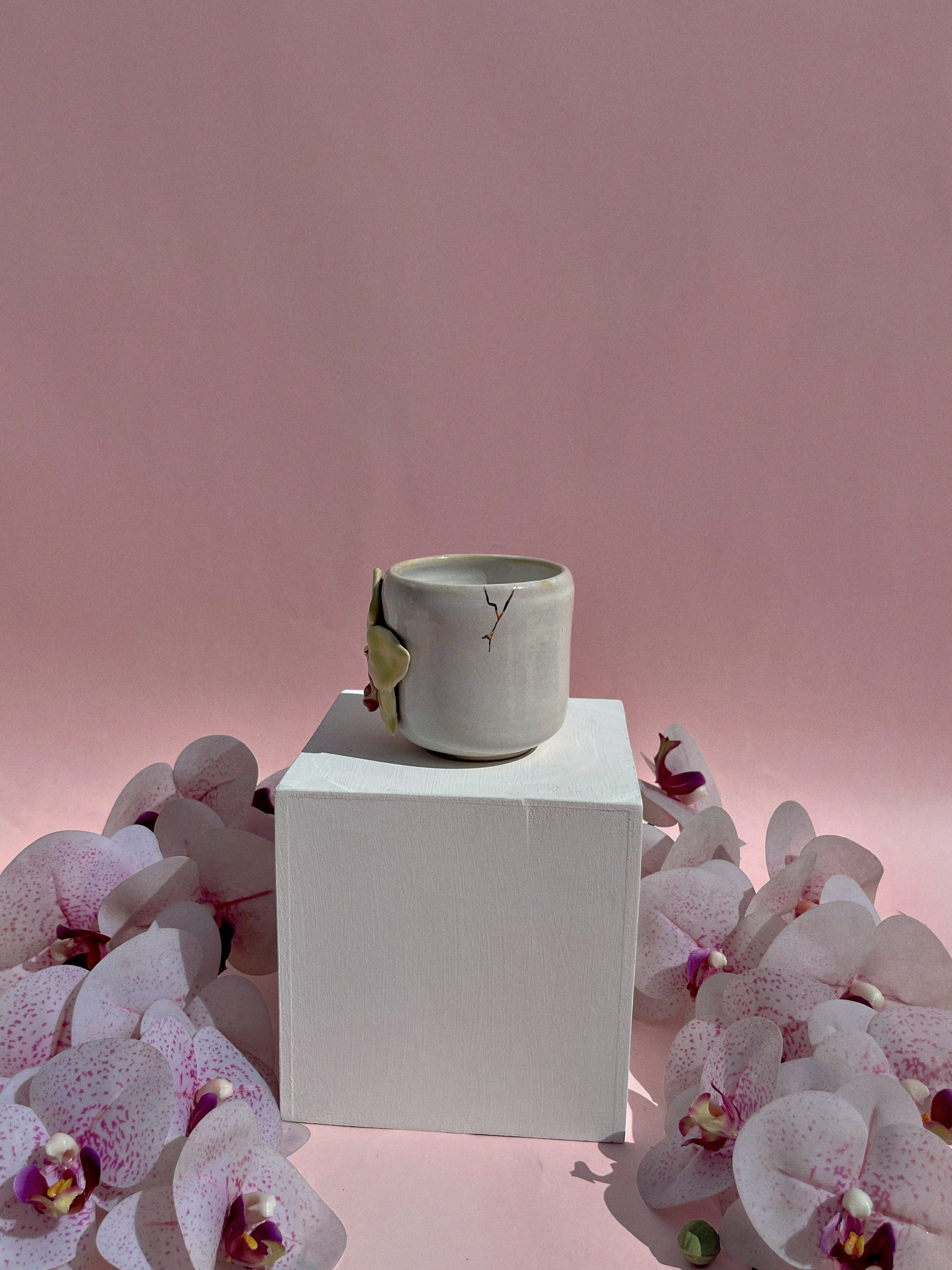 Honey Bloom Orchid Mug